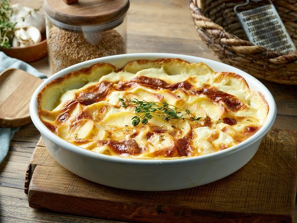 Comment réussir un parfait gratin dauphinois crémeux et fondant ?