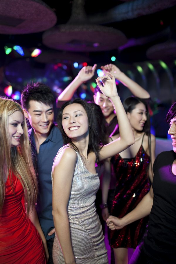 Bar dansant à Paris : pourquoi venir dans ce type d'endroit ?